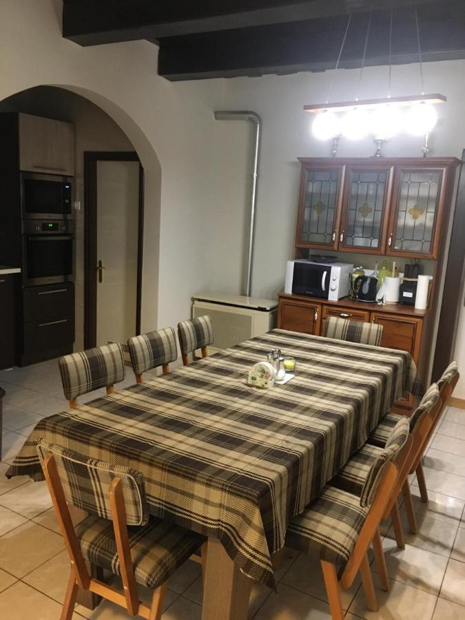 Hôtel Vadaszhaz à Egyhazasradoc Extérieur photo